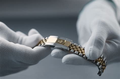 rolex ad to size bracelet|rolex jubilee bracelet adjustment.